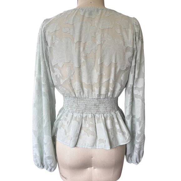 Lulu's Soft Mint Green Sheer Floral Blouse  size Large - Picture 2 of 7